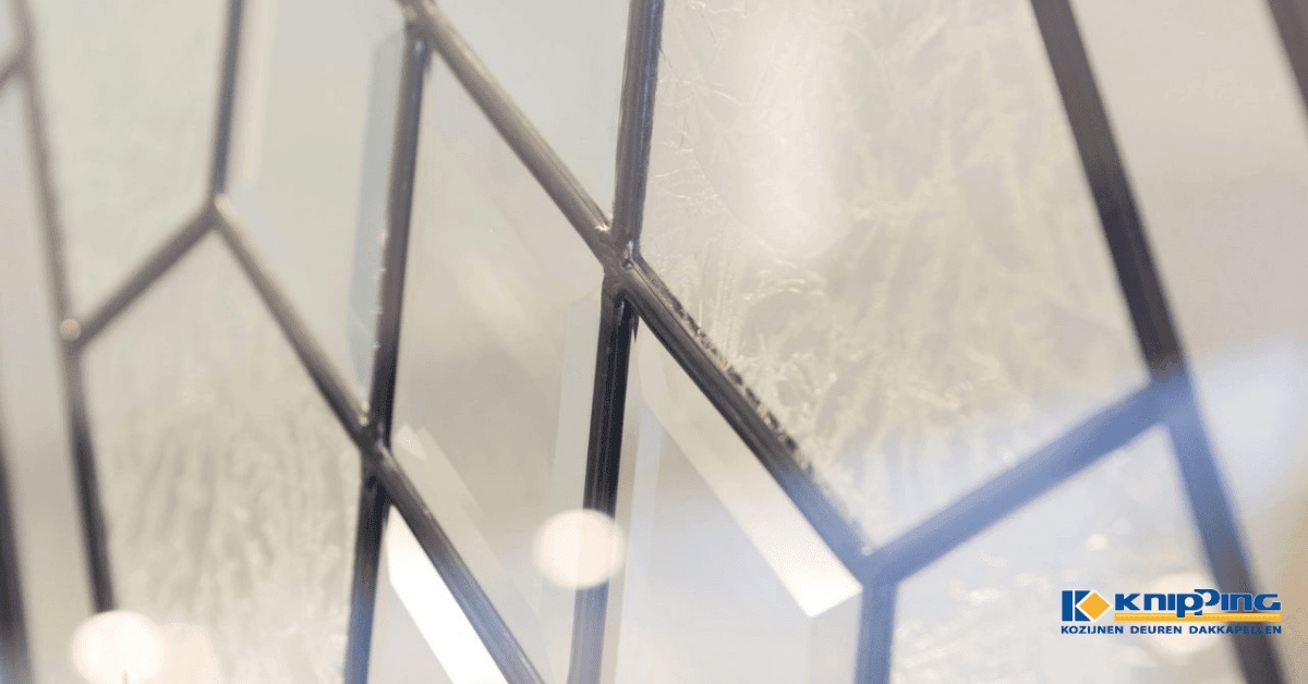 Ornamentglas bij Knipping, ideaal voor renovatie kozijnen